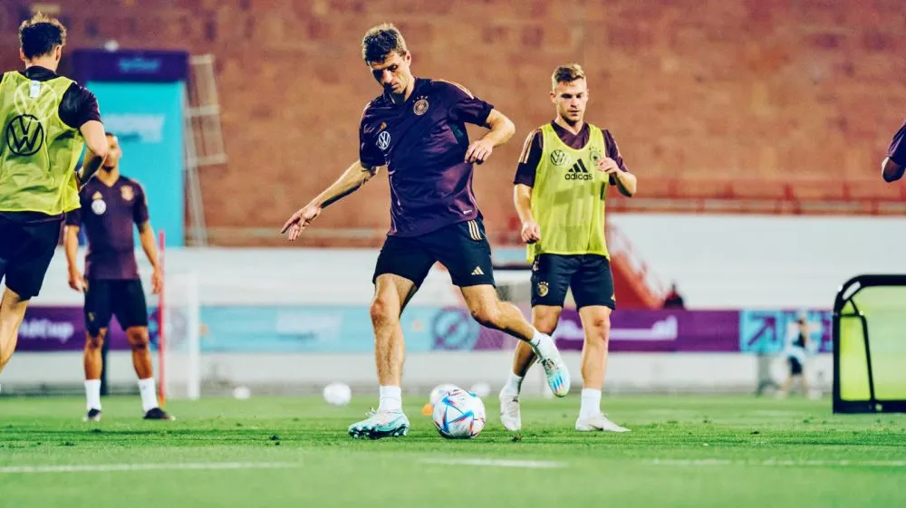 Bàn thắng cách biệt dành cho đội nhà